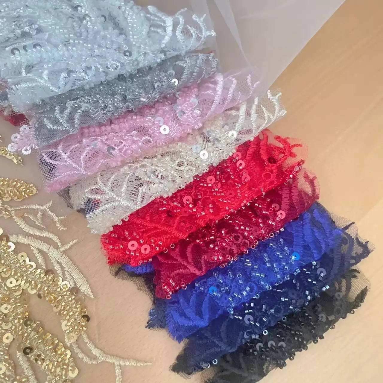 Beaded Sequins 3D Decals Mirro - Applique Patch Flower 리뷰 및 가격