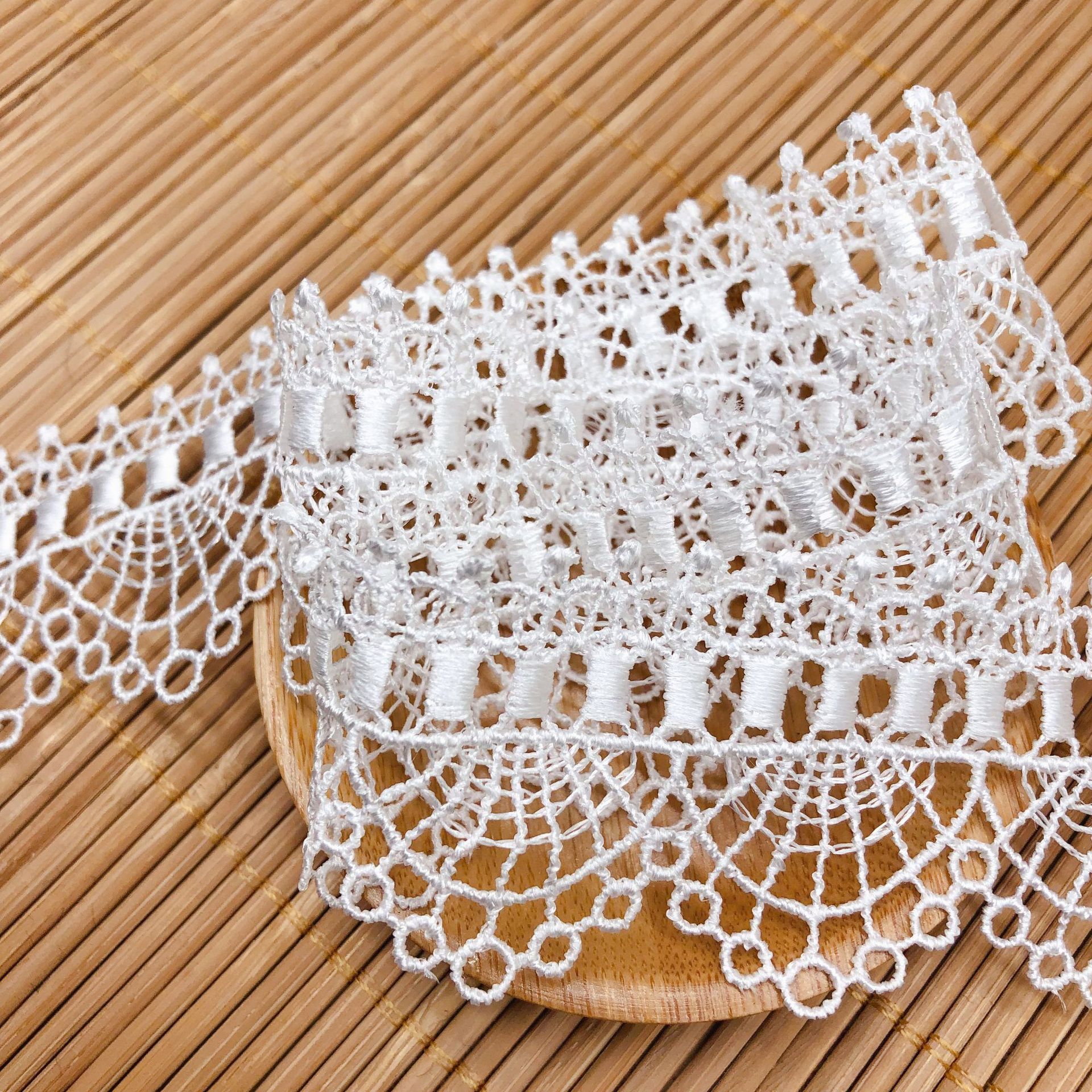 Hollow Embroidery Clavicle Cha - Lace Ribbon Trim 리뷰 및 가격