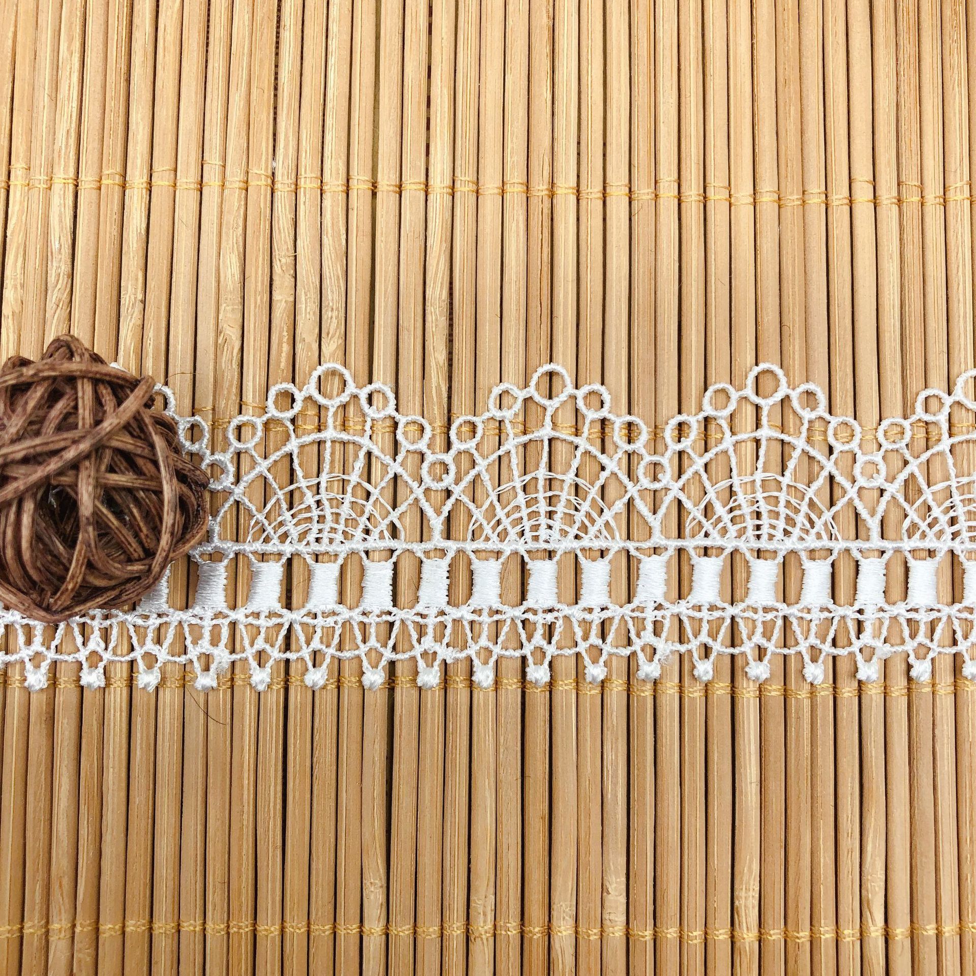 Hollow Embroidery Clavicle Cha - Lace Ribbon Trim 리뷰 및 가격