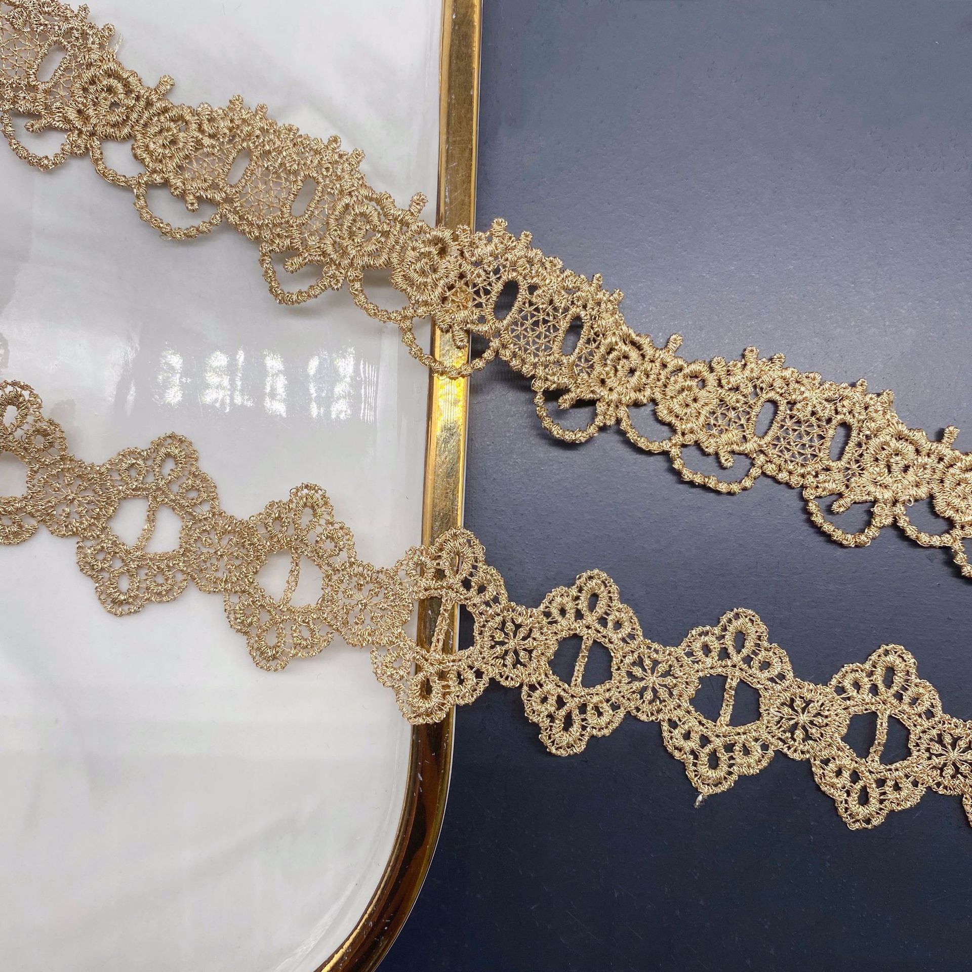 2yards Golden Embroidered Love - Lace Ribbon Trim 리뷰 및 가격
