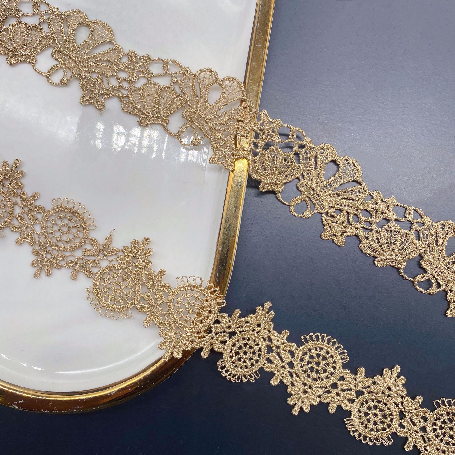 2yards Golden Embroidered Love - Lace Ribbon Trim 리뷰 및 가격