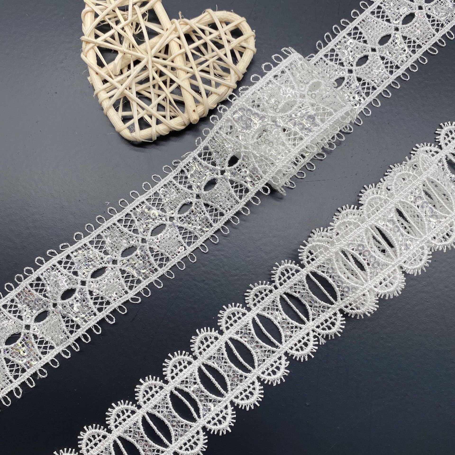 Hollow Wearable Sequins Ribbon - Lace Ribbon Trim 리뷰 및 가격