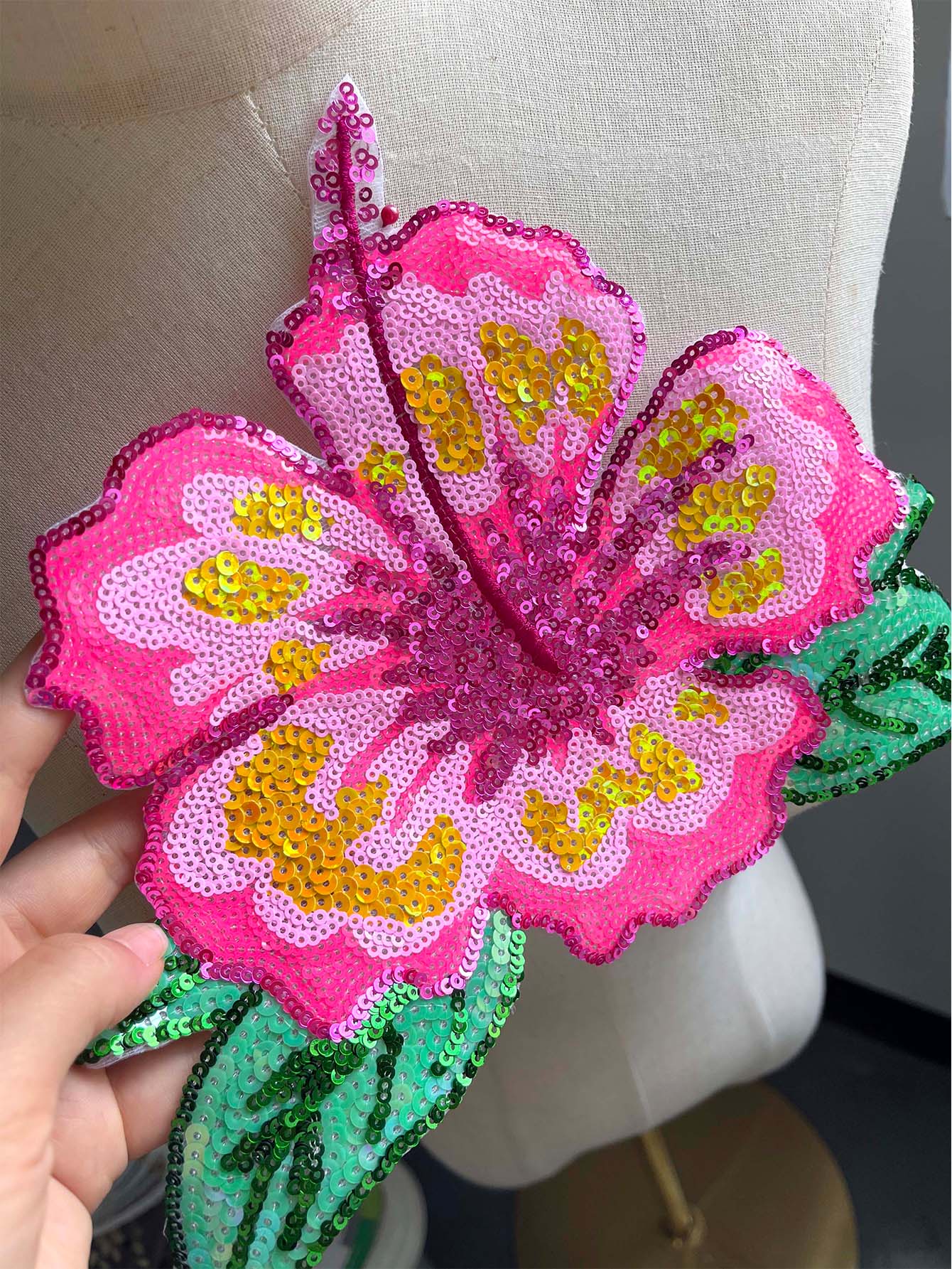1 Piece 26CM Shining Pink Sequ - Applique Patch Flower 리뷰 및 가격
