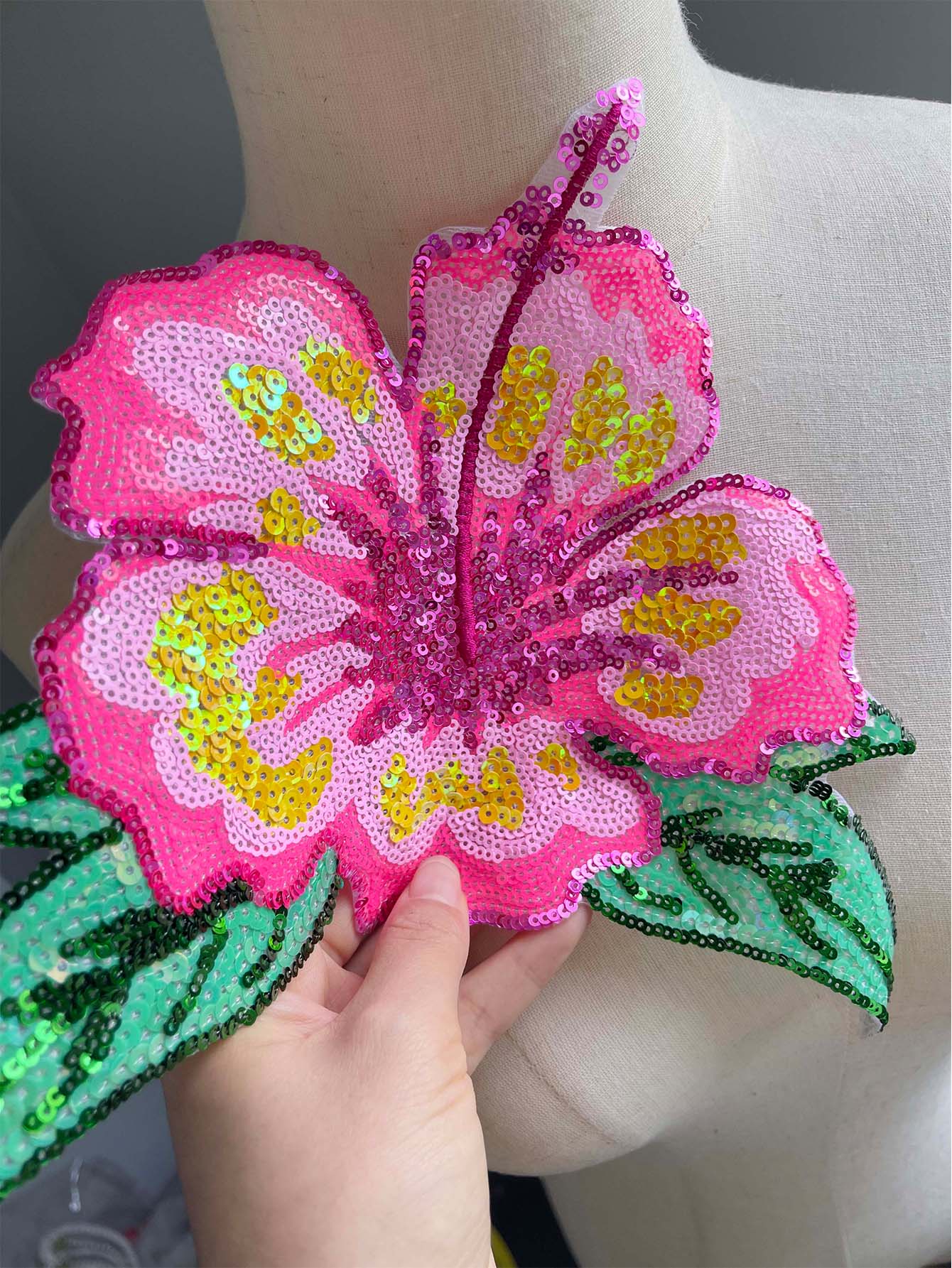 1 Piece 26CM Shining Pink Sequ - Applique Patch Flower 리뷰 및 가격